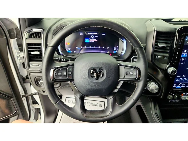 SEMINUEVOS RAM 1500 a Estados en autogozo