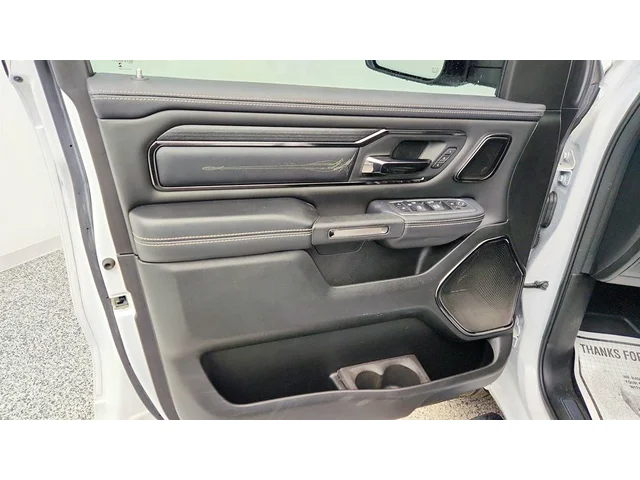 SEMINUEVOS RAM 1500 a Estados en autogozo