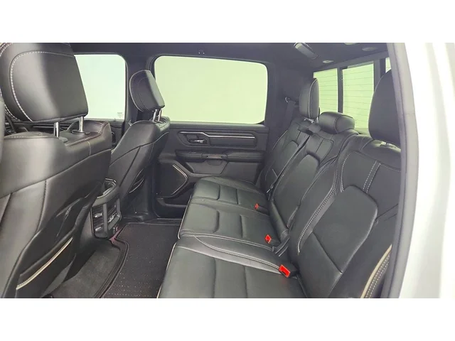 SEMINUEVOS RAM 1500 a Estados en autogozo
