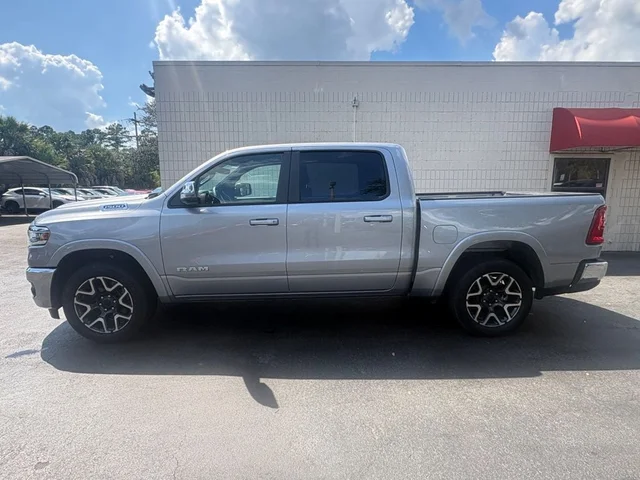 SEMINUEVOS RAM 1500 a Estados en autogozo