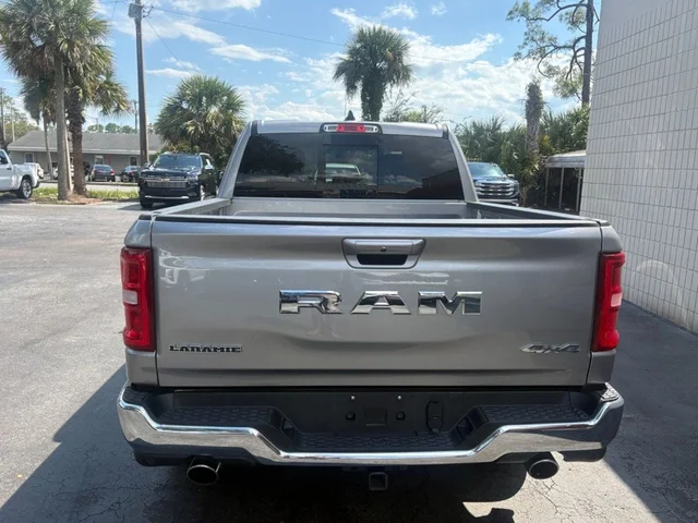 SEMINUEVOS RAM 1500 a Estados en autogozo