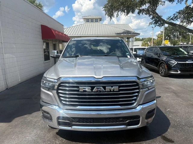 SEMINUEVOS RAM 1500 a Estados en autogozo