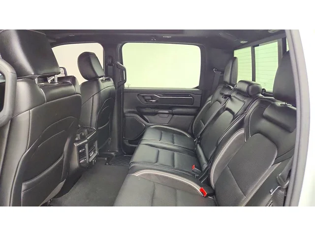 SEMINUEVOS RAM 1500 a Estados en autogozo