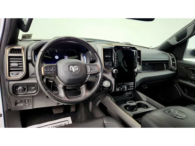 SEMINUEVOS RAM 1500 a Estados en autogozo