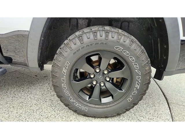 SEMINUEVOS RAM 1500 a Estados en autogozo