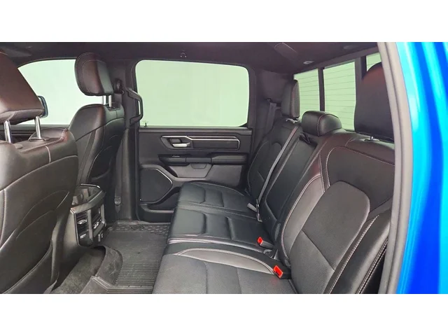 SEMINUEVOS RAM 1500 a Estados en autogozo