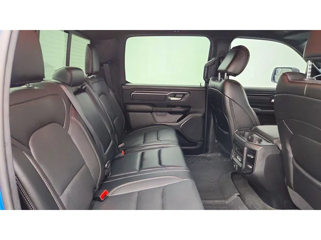 SEMINUEVOS RAM 1500 a Estados en autogozo