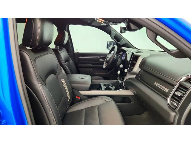 SEMINUEVOS RAM 1500 a Estados en autogozo