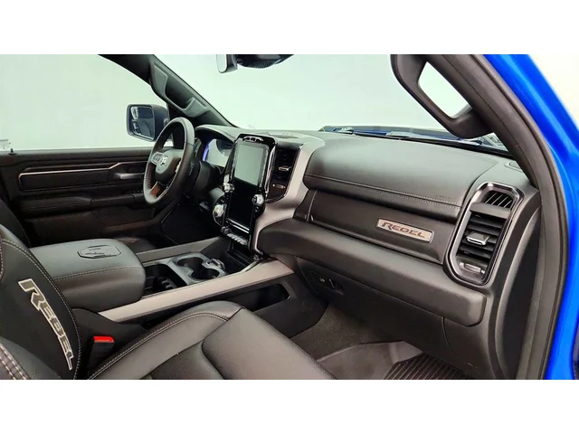 SEMINUEVOS RAM 1500 a Estados en autogozo