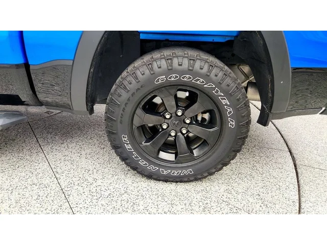 SEMINUEVOS RAM 1500 a Estados en autogozo