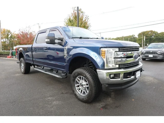 SEMINUEVOS FORD Super Duty F-250 SRW a Estados en autogozo