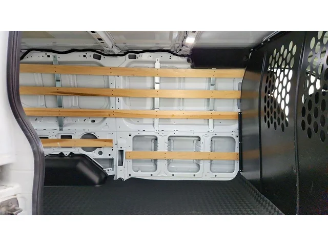 SEMINUEVOS FORD Transit Cargo Van a Estados en autogozo