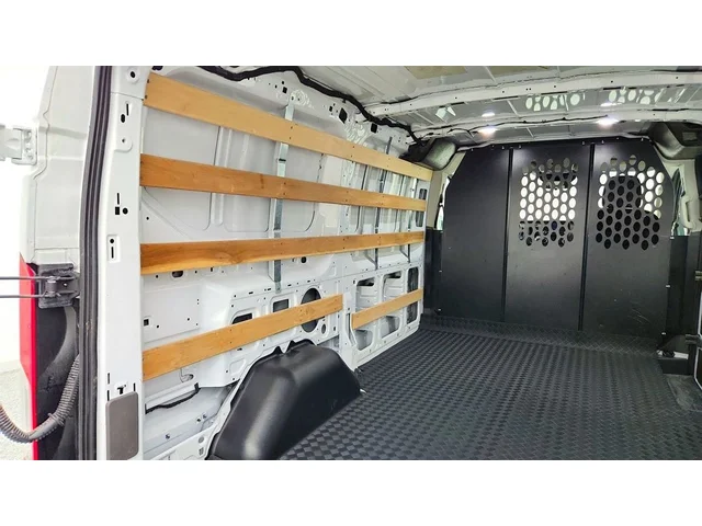 SEMINUEVOS FORD Transit Cargo Van a Estados en autogozo