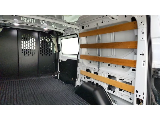 SEMINUEVOS FORD Transit Cargo Van a Estados en autogozo