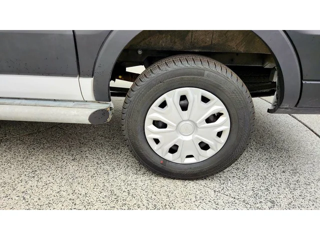 SEMINUEVOS FORD Transit Cargo Van a Estados en autogozo