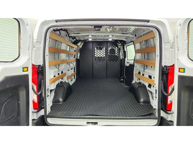 SEMINUEVOS FORD Transit Cargo Van a Estados en autogozo