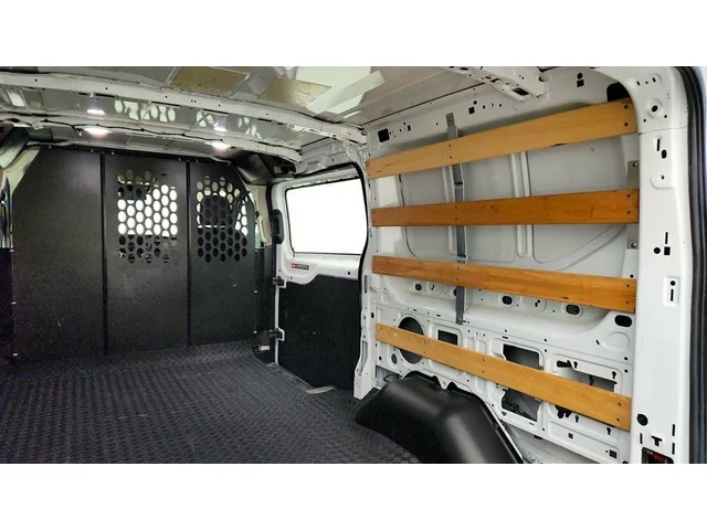 SEMINUEVOS FORD Transit Cargo Van a Estados en autogozo