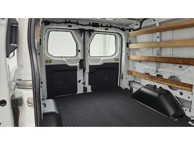 SEMINUEVOS FORD Transit Cargo Van a Estados en autogozo