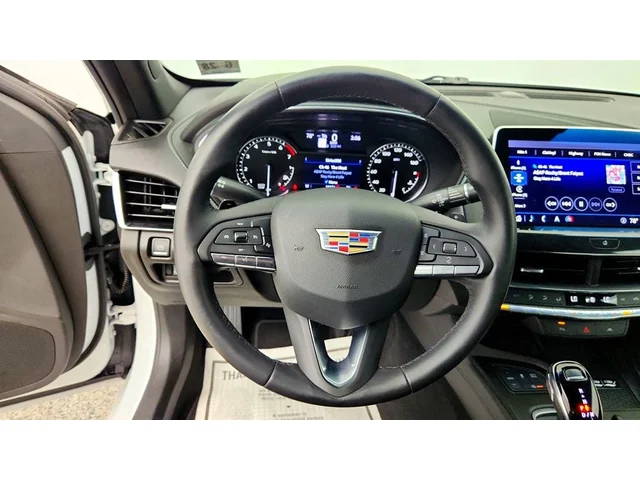 SEMINUEVOS CADILLAC CT5 a Estados en autogozo