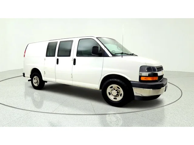SEMINUEVOS CHEVROLET Express Cargo Van a Estados en autogozo
