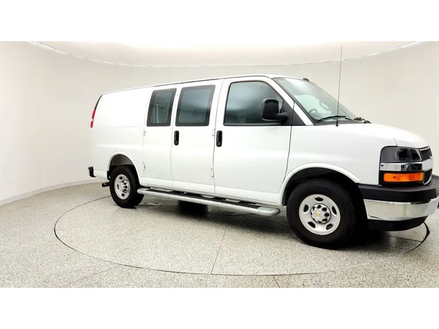 SEMINUEVOS CHEVROLET Express Cargo Van a Estados en autogozo