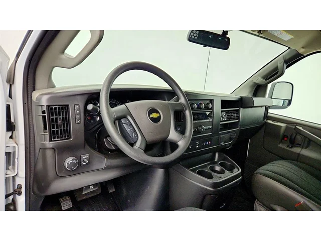 SEMINUEVOS CHEVROLET Express Cargo Van a Estados en autogozo