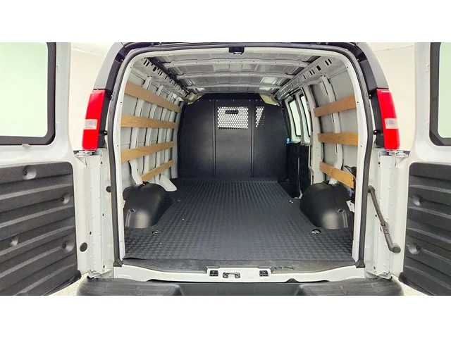 SEMINUEVOS CHEVROLET Express Cargo Van a Estados en autogozo