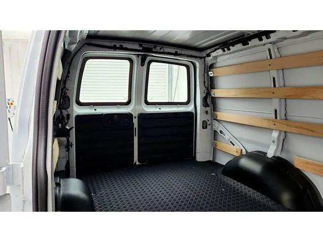 SEMINUEVOS CHEVROLET Express Cargo Van a Estados en autogozo