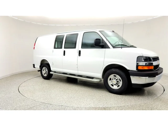 SEMINUEVOS CHEVROLET Express Cargo Van a Estados en autogozo