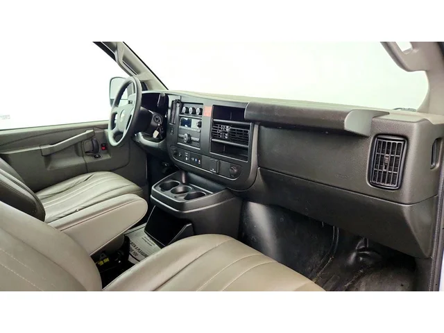 SEMINUEVOS CHEVROLET Express Cargo Van a Estados en autogozo