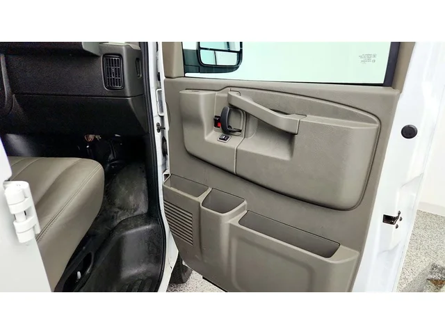 SEMINUEVOS CHEVROLET Express Cargo Van a Estados en autogozo