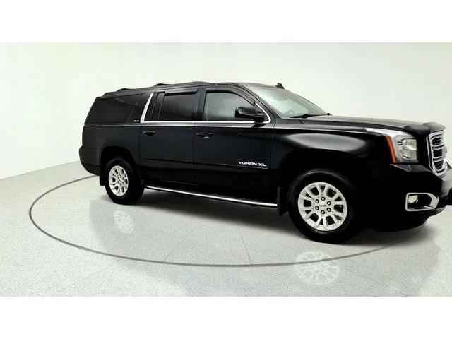 SEMINUEVOS GMC Yukon XL a Estados en autogozo