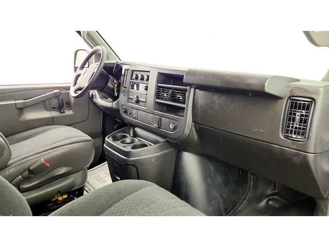 SEMINUEVOS GMC Savana Cargo Van a Estados en autogozo