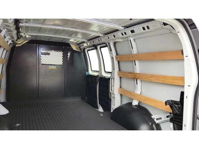 SEMINUEVOS GMC Savana Cargo Van a Estados en autogozo