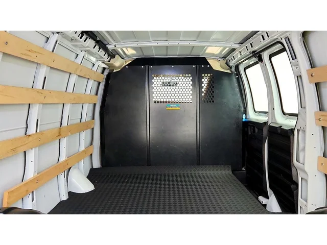 SEMINUEVOS GMC Savana Cargo Van a Estados en autogozo