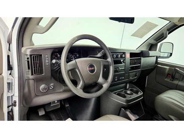 SEMINUEVOS GMC Savana Cargo Van a Estados en autogozo