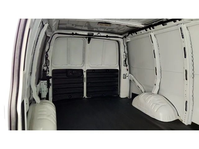 SEMINUEVOS GMC Savana Cargo Van a Estados en autogozo