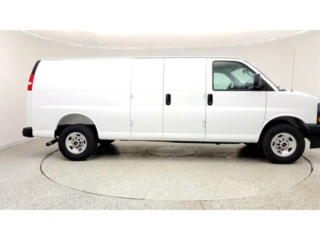 SEMINUEVOS GMC Savana Cargo Van a Estados en autogozo