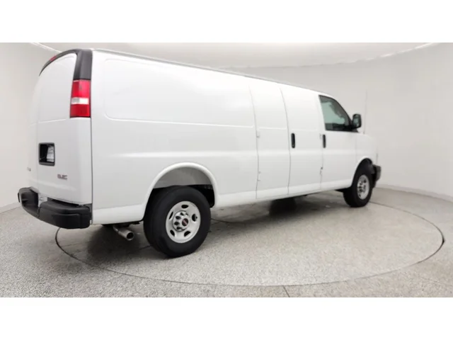 SEMINUEVOS GMC Savana Cargo Van a Estados en autogozo