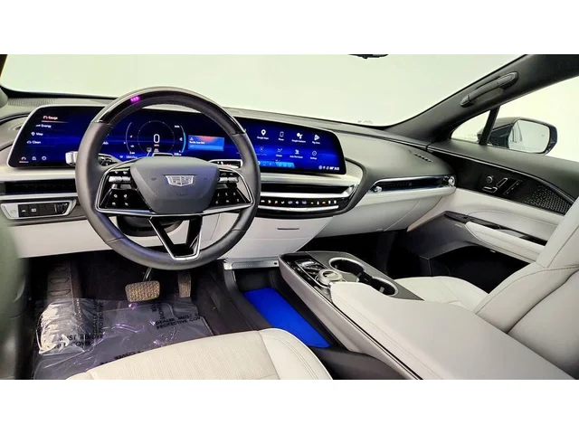 SEMINUEVOS CADILLAC LYRIQ a Estados en autogozo