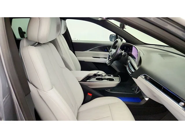 SEMINUEVOS CADILLAC LYRIQ a Estados en autogozo