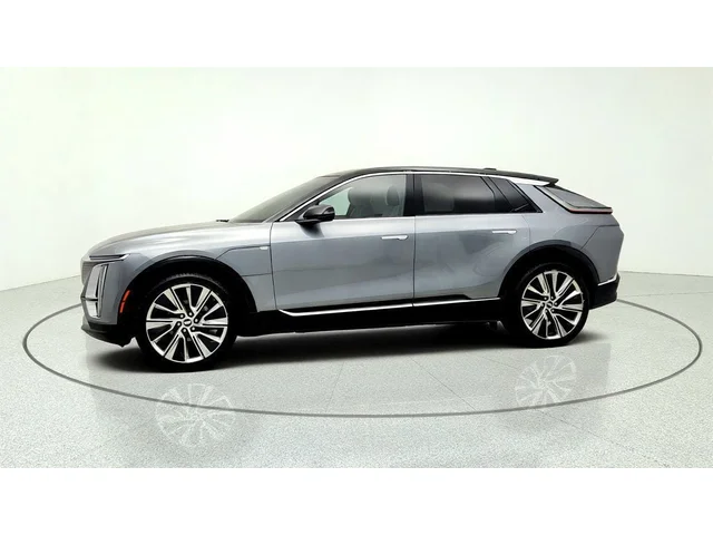 SEMINUEVOS CADILLAC LYRIQ a Estados en autogozo