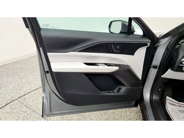 SEMINUEVOS CADILLAC LYRIQ a Estados en autogozo