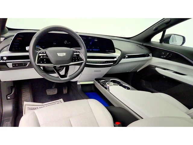 SEMINUEVOS CADILLAC LYRIQ a Estados en autogozo