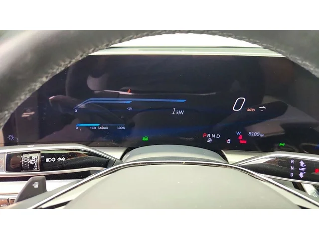 SEMINUEVOS CADILLAC LYRIQ a Estados en autogozo