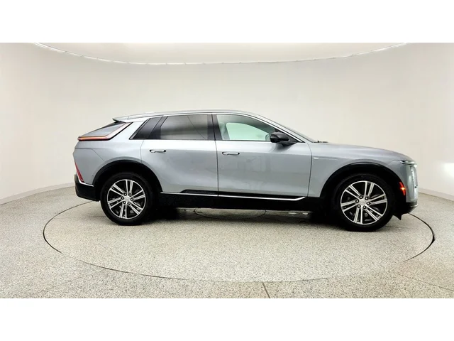 SEMINUEVOS CADILLAC LYRIQ a Estados en autogozo