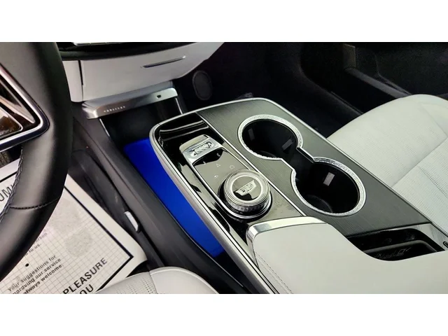SEMINUEVOS CADILLAC LYRIQ a Estados en autogozo