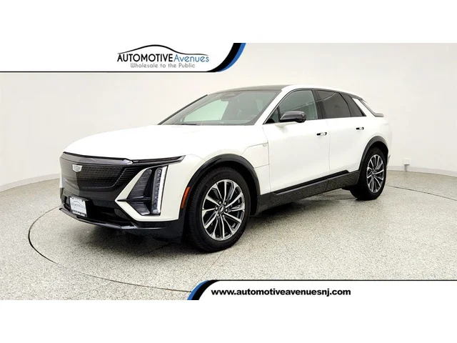 SEMINUEVOS CADILLAC LYRIQ a Estados en autogozo