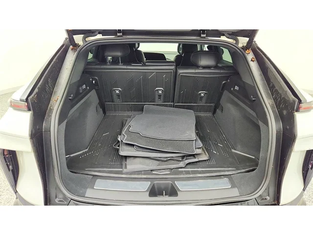 SEMINUEVOS CADILLAC LYRIQ a Estados en autogozo