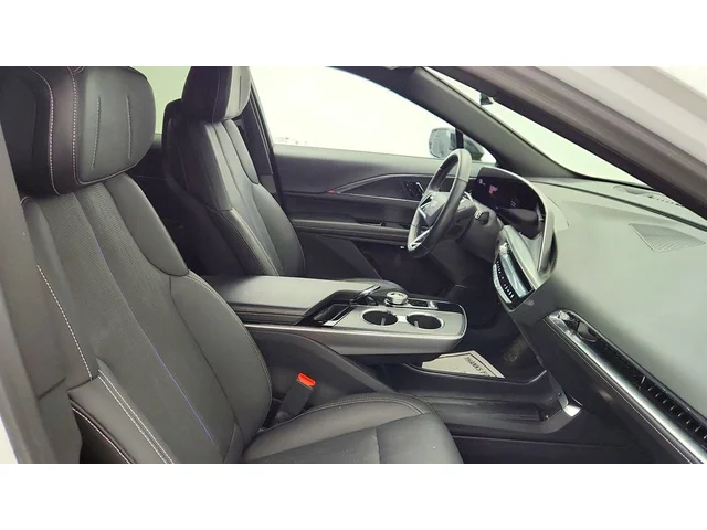 SEMINUEVOS CADILLAC LYRIQ a Estados en autogozo